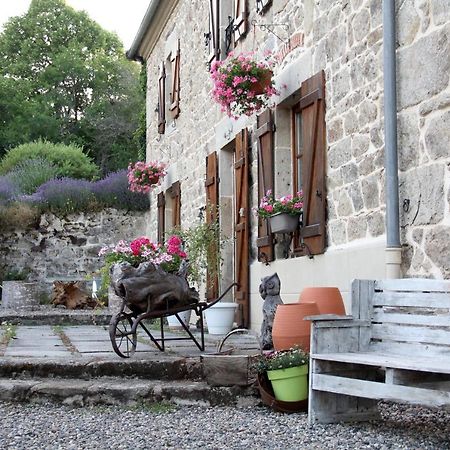 La Belle Ame Bed & Breakfast Saint-Priest-des-Champs Ngoại thất bức ảnh