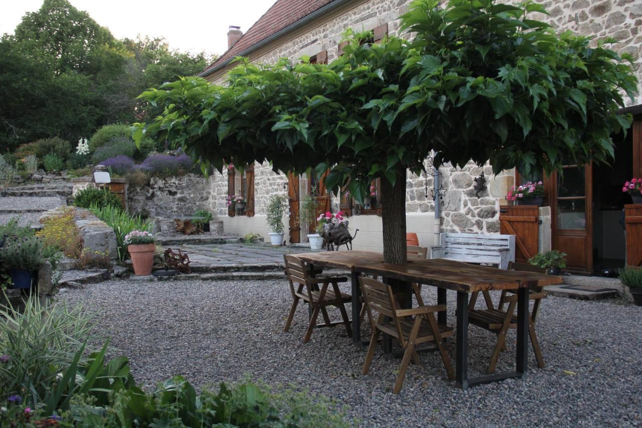 La Belle Ame Bed & Breakfast Saint-Priest-des-Champs Ngoại thất bức ảnh